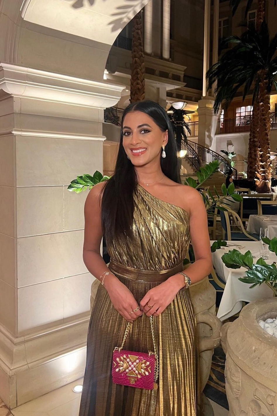 Gold one shoulder dress, maxi dress, pink velvet bag, river island, boohoo, Club L 

#LTKSeasonal #LTKeurope #LTKstyletip