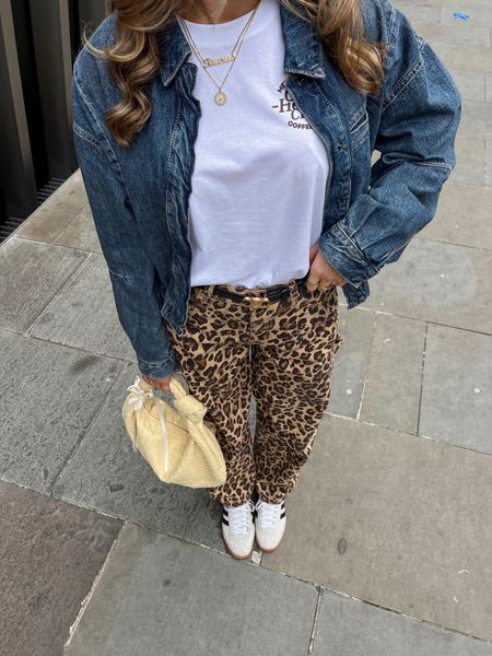 Leopard print is a neutral 🐆💛 

These leopard print jeans are such a good dupe for the Damson Madder ones and they are so comfortable to wear. I’d definitely recommend sizing down though as they run big. 