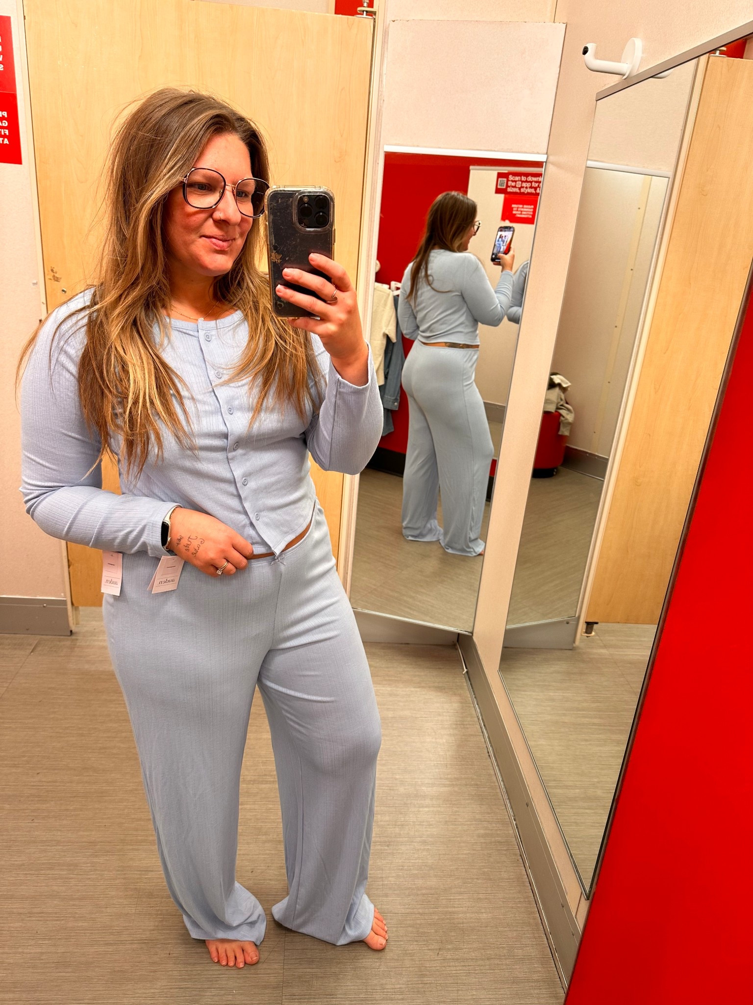 Pj set, yes please! Adds to cart.
This is so soft and comfortable. 


#LTKMidsize #LTKFindsUnder50 #LTKU