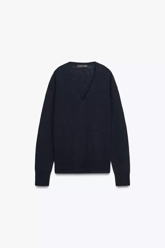 100% EXTRA-SOFT WOOL V-NECK JUMPER | Zara US