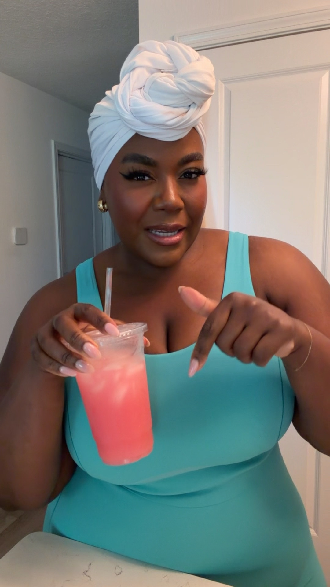 new gym set and clear protein for my hot girl walk 

Size 1X 

code THAMARRXSPANX for 15% off plus free shipping on first time orders

#LTKSaleAlert #LTKActive #LTKPlusSize