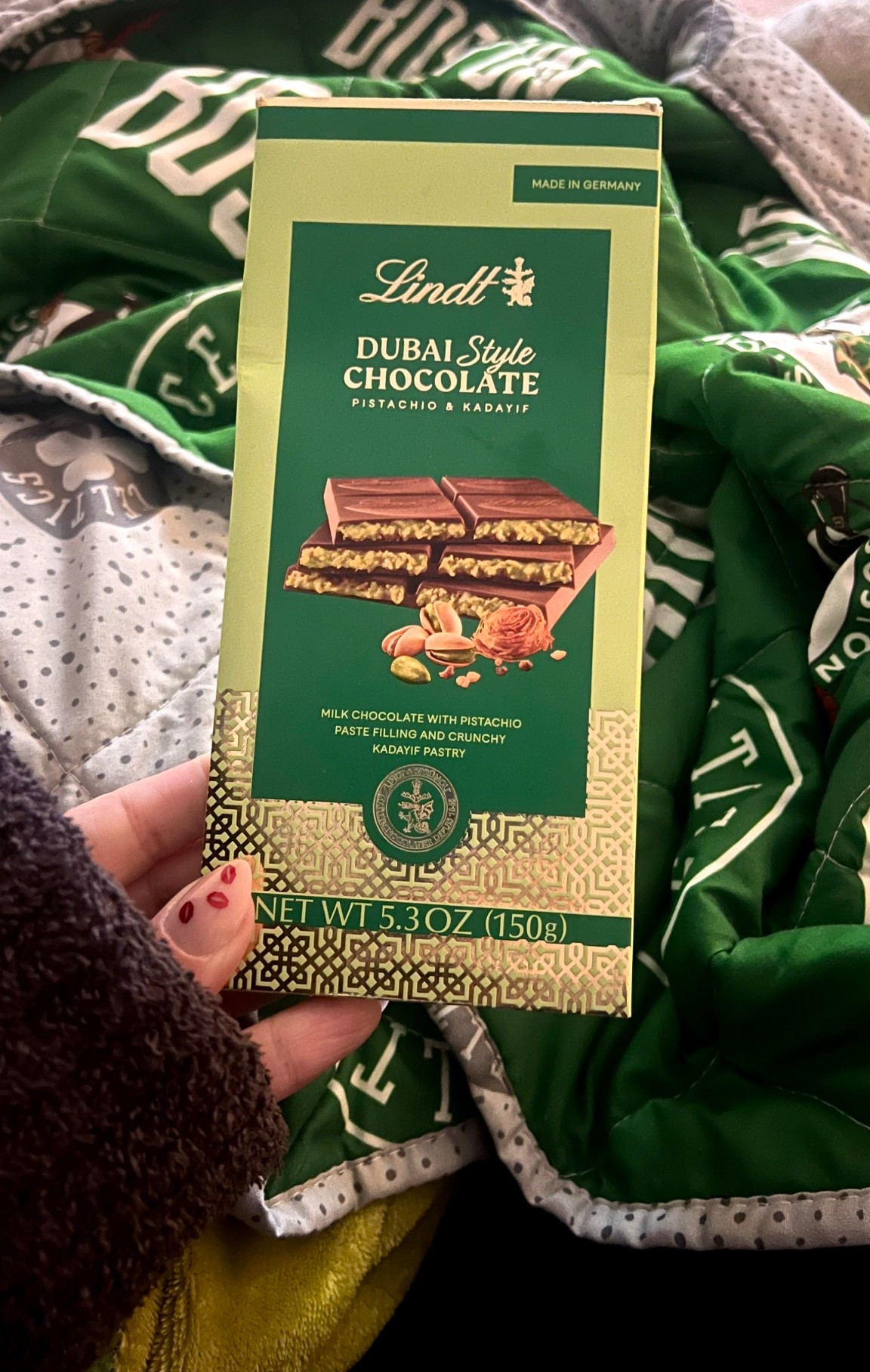 Lindt Dubai Style Chocolate Bar - 5.3oz
Available at Target  

#LTKfoodie #LTKmomlife #LTKValentine