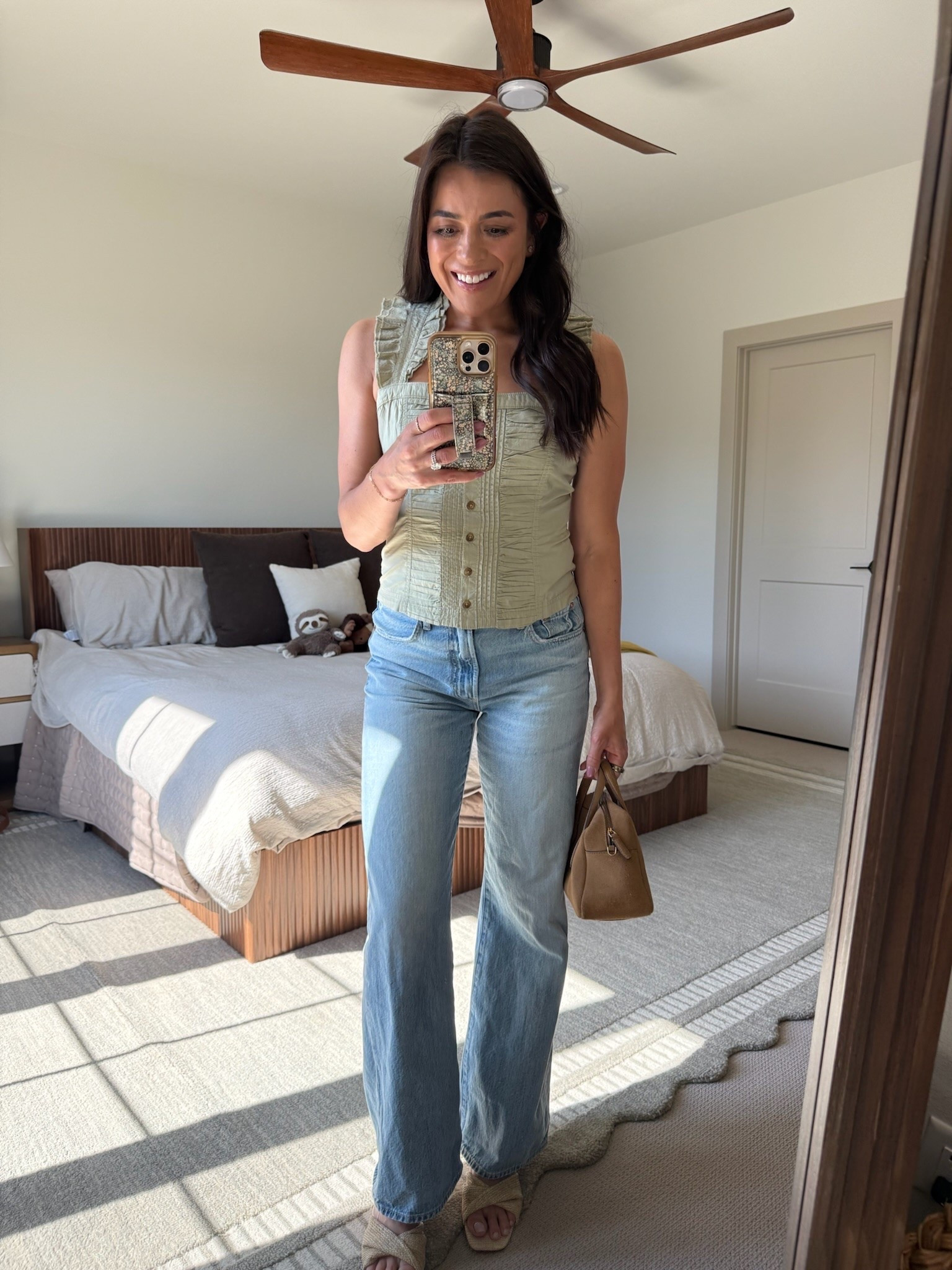 @Anthropologie top is SO cute and flattering. Wearing my TTS.

#LTKootd