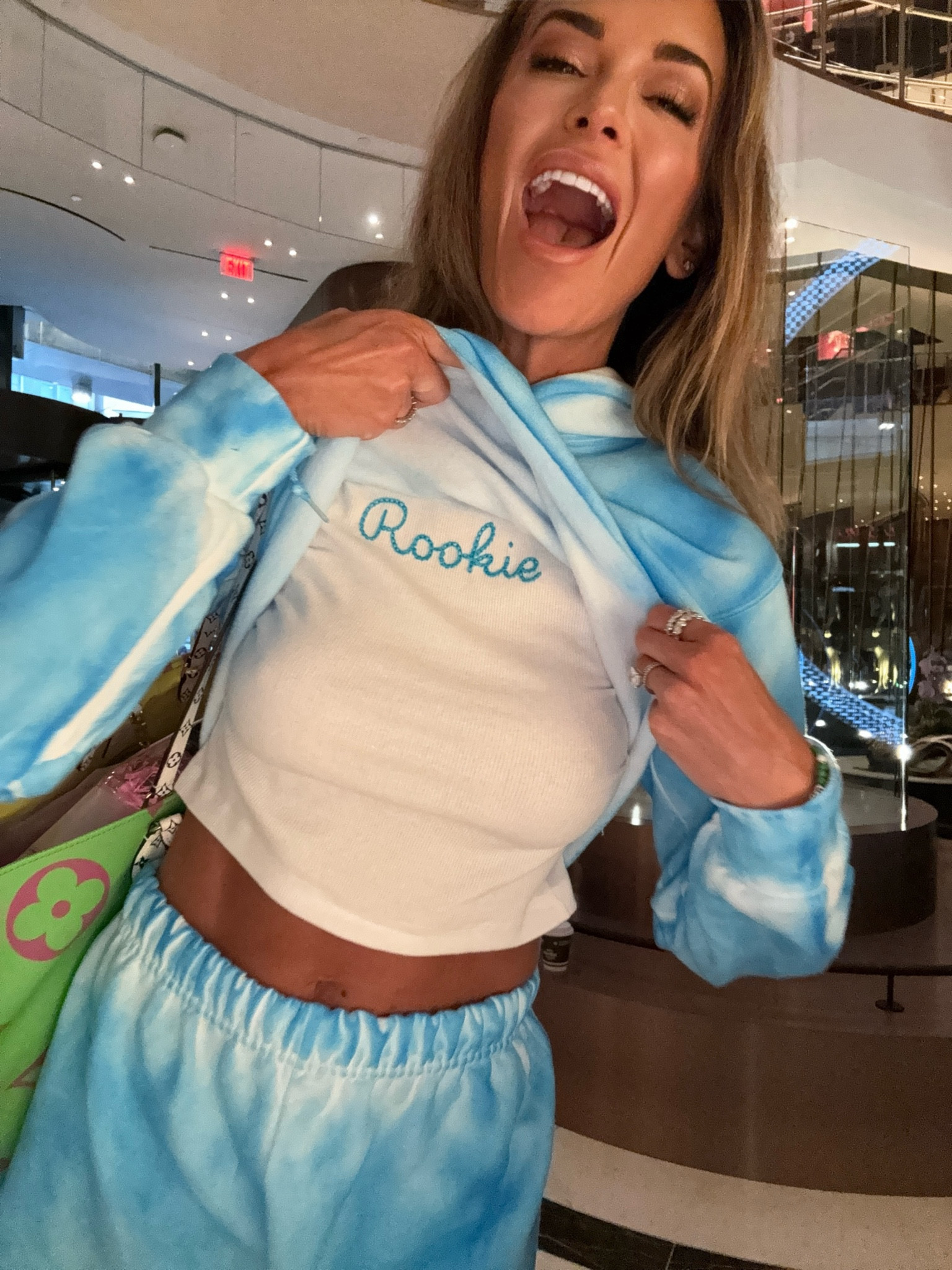 Love this embroidery 💙