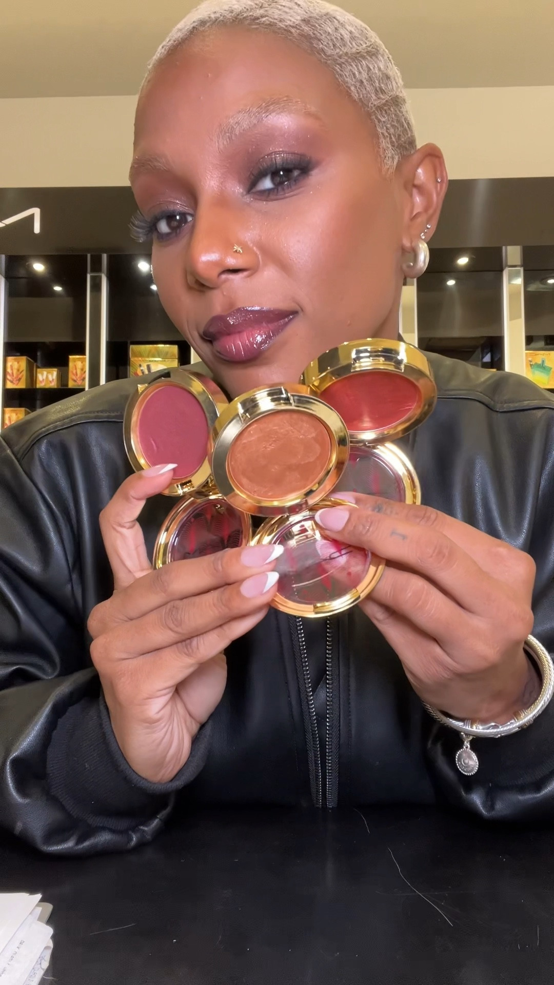 Gift of gold holiday collection is here!! 

#LTKBeauty