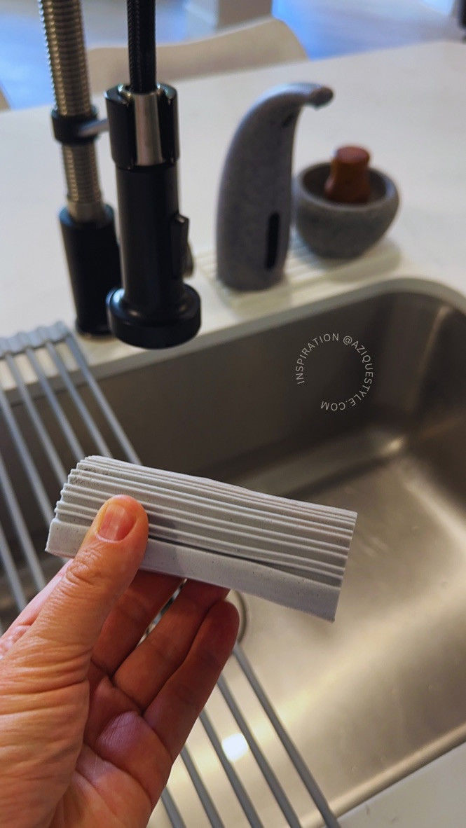 My favorite very simple dish scrub. Love the color, texture and functionality

#LTKHome