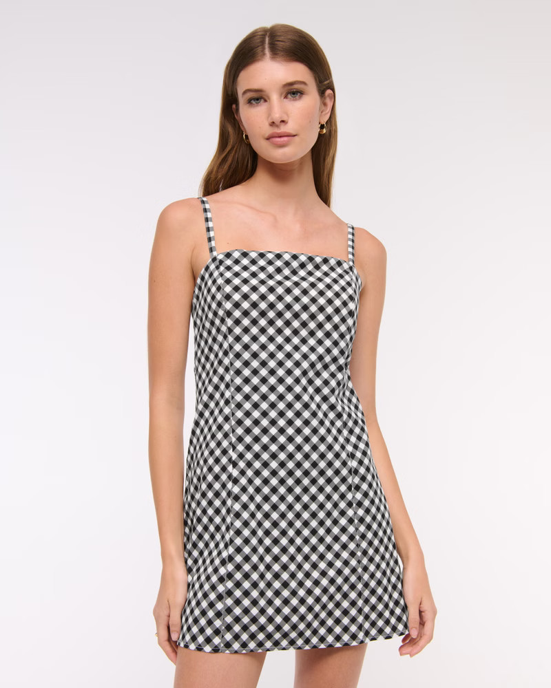 Women's Bra-Free Everyday Skort | Women's Dresses & Jumpsuits | Abercrombie.com | Abercrombie & Fitch (US)