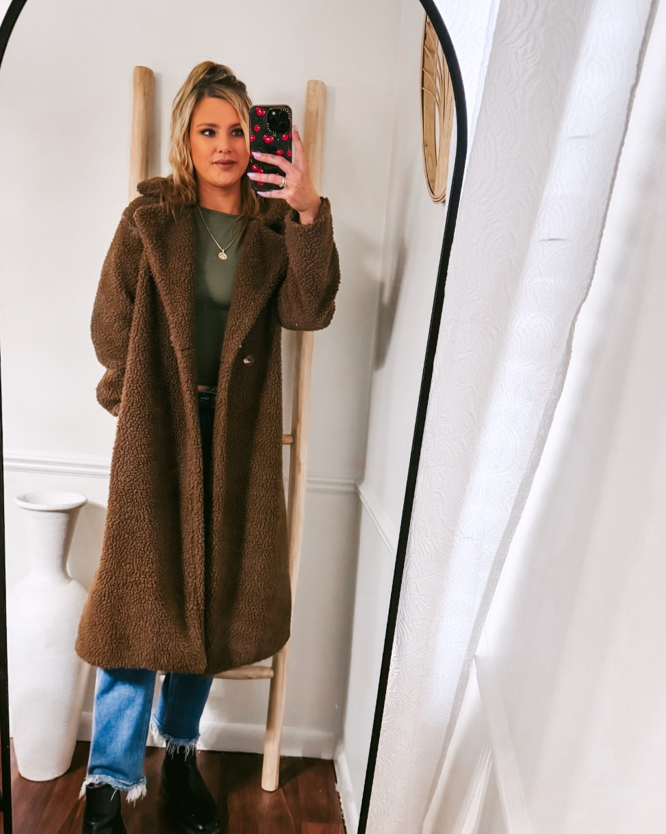 A moment for my new Teddy Jacket 

#LTKStyleTip #LTKWatchNow #LTKFindsUnder100