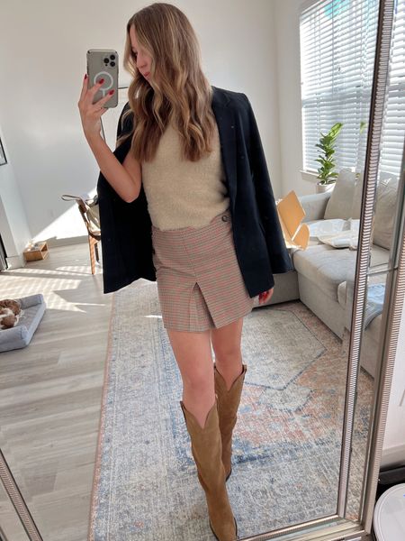Fall OOTD🤎

Fall outfit, fall outfit idea, denim jeans, boots, booties, fall essentials, fall wishlist, fall decor, home decor, fall outfits, abercrombie, a&f, abercrombie & fitch, jacket, fall sweater, pants, trousers, work wear, #ltksale, #ltkseasonal, jeans, abercrombie jeans, sweaters, fall dresses, trouser outfits, amazon outfit idea, amazon fashion, amazon style, travel outfits, sweater vest, cropped sweater, stripe sweater, varley dupe, 

#LTKSeasonal