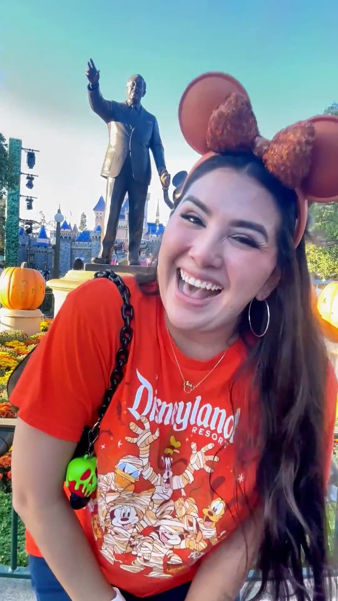 ✨🎃 Trick or treat yourself to a little Disney Halloween style! I paired this orange festive tee tshirt with matching Mickey pumpkin-colored ears, a magic band+ wristband, and a chic black purse to pull the whole look together. I also added a sparkly magical gold necklace + orange/black bracelets🤭

I had to carry a wickedly cute poison apple hand sanitizer and the matching pocketbac—a theme park essential 💯 Spooky season at the Disneyland Resort always calls for a festive fit!

This outfit is casual and perfect for exploring the parks, snapping pics with your favorite disney characters, and adding a little extra magic to your Halloween trip. 👻

🛍️ Tap to shop the full look now and get ready for your own Disneyland Halloween adventure! ✨

Angie’s magical style, Disney Halloween outfit, Disney Mickey ears, theme park travel essentials, spooky season outfit, Disney magic band+, Disney jewelry, Disney tshirt, Mickey and friends tshirt, hand sanitizer, evil queen, Snow White, bath and body works Disney villains 


#LTKStyleTip #LTKBeauty #LTKTravel