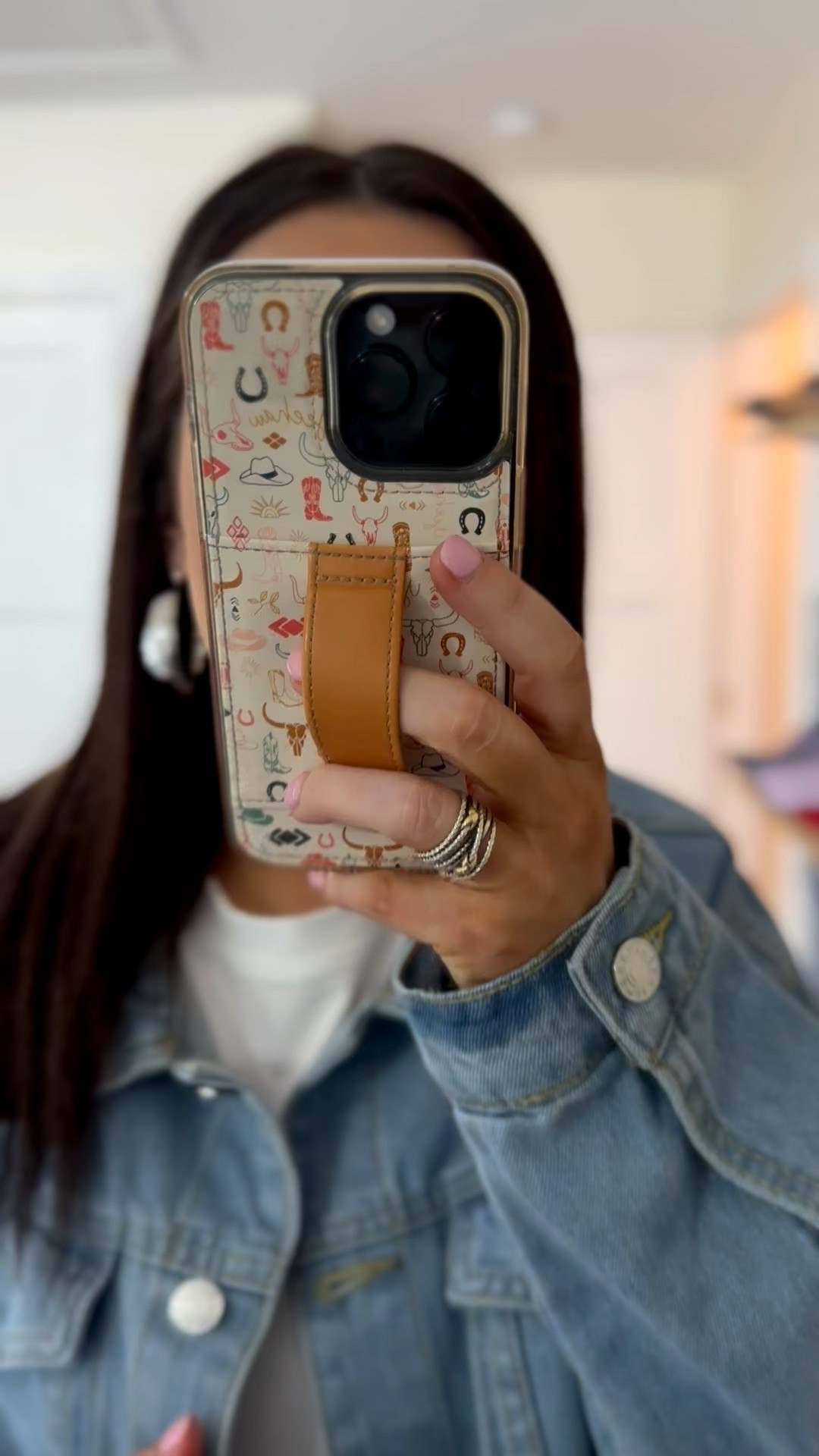 Medium in an oversized jacket small in the leopard barrel jeans on Amazon

#LTKWorkwear #LTKmomlife