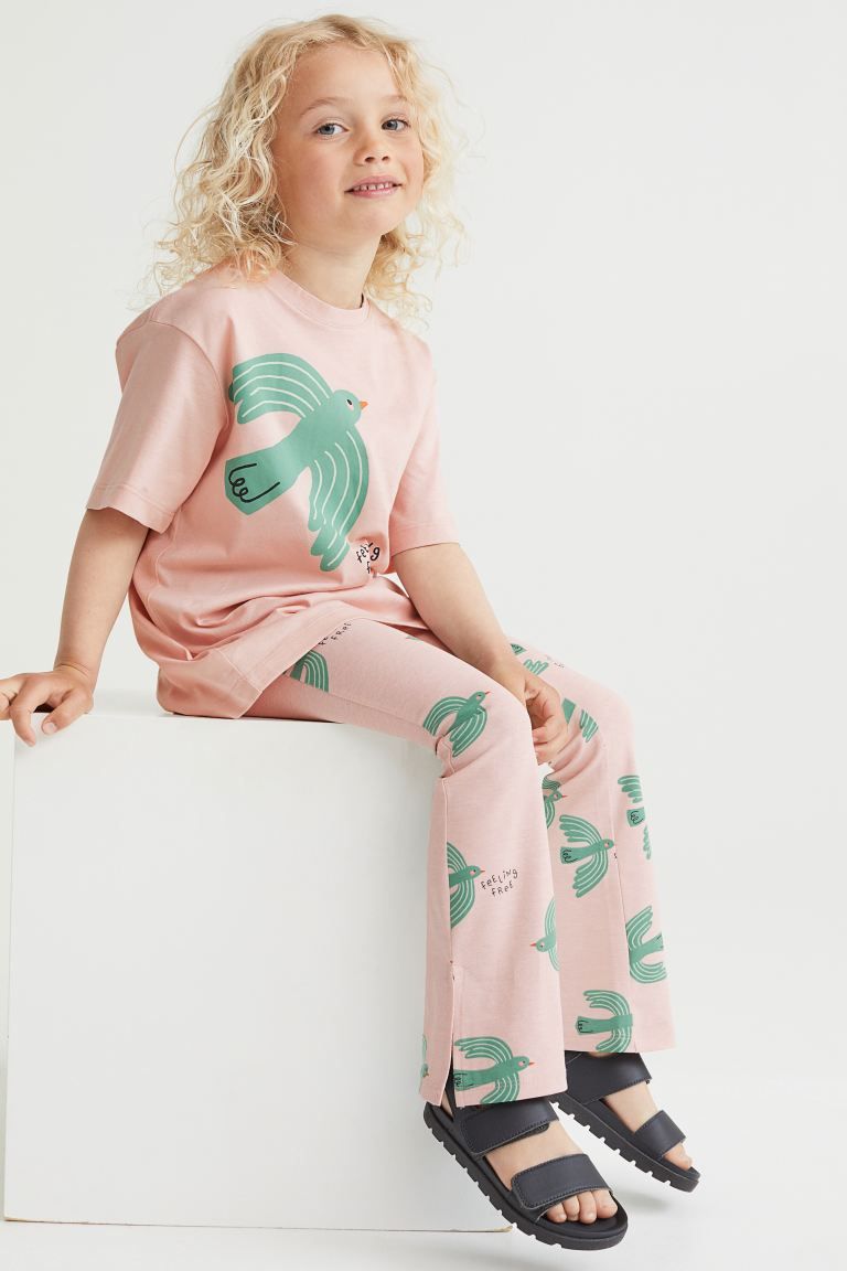 Comfortable set with a T-shirt and leggings in soft cotton jersey. Oversized T-shirt with ribbed ... | H&M (US + CA)
