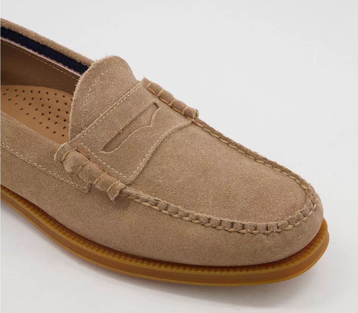 G.H Bass & Co
								Weejuns II Larson Suede Loafers
								Earth Suede | OFFICE London (UK)