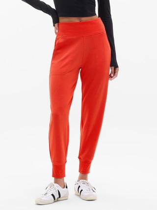 Coaster Luxe High Rise Jogger | Athleta