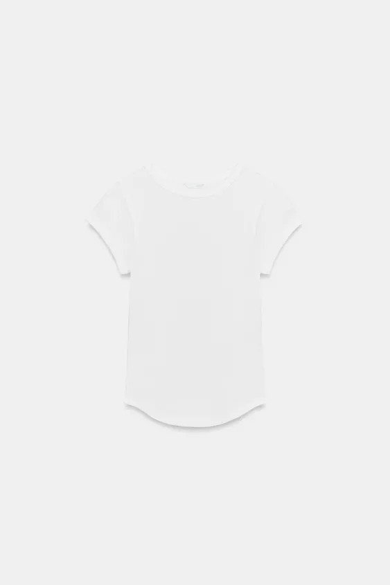 SLIM FIT - ROUND NECK - REGULAR LENGTH - SHORT SLEEVET-shirt made from a cotton blend yarn. Featu... | Zara UK