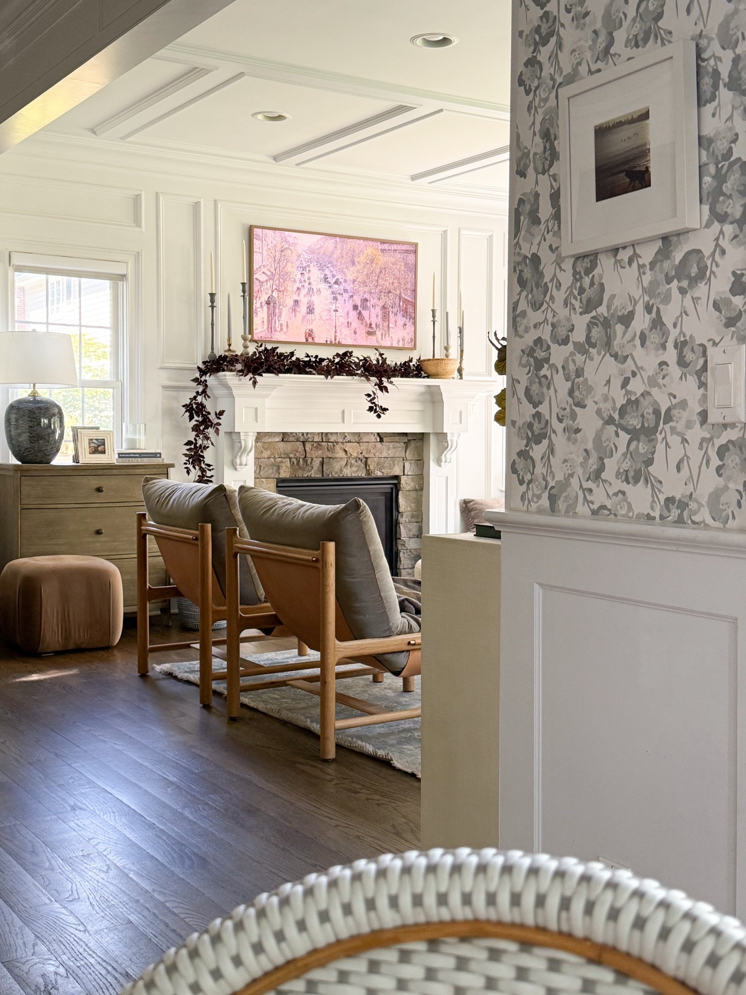 It sure feels like fall 🍂

Temps are down (it’s cold out!!) and sales are on… linking what I own and love on sale to help make your home feel cozy and inviting this season
