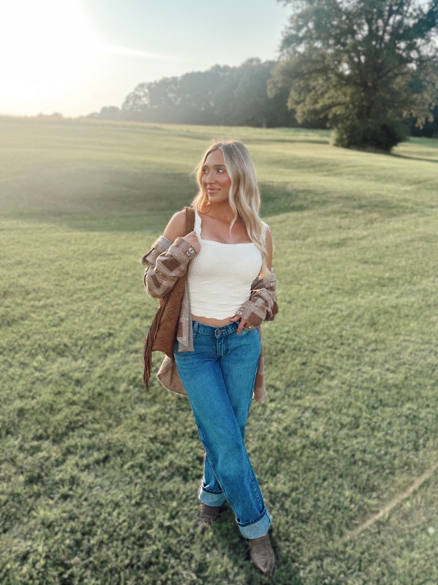 @wrangler collab 🐴🌾✨ #ad #wranglerpartner#LTKStyleTip

#LTKootd #LTKdayinmylife #LTKFindsUnder100