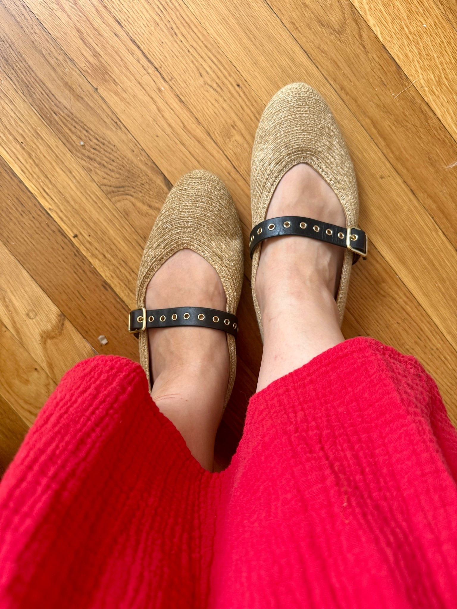 If you’re looking for a perfect transitional pair of shoes from summer to fall, these are so good. The material is summery, but the black leather accents scream fall. Wearing my true size 8.

#LTKootd #LTKSeasonal #LTKWorkwear