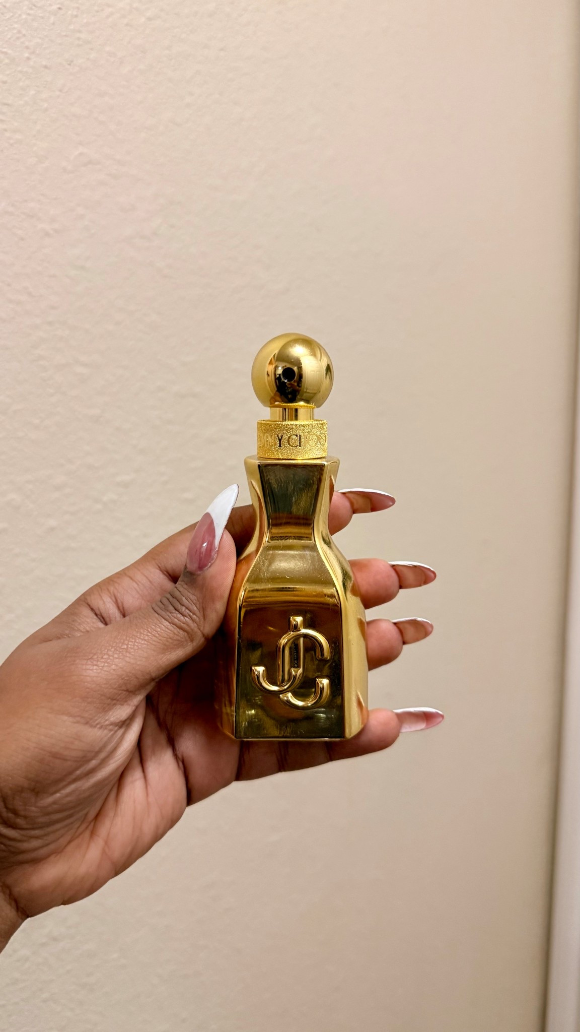 Currently my favorite perfume scent from Jimmy Choo

#LTKBeauty