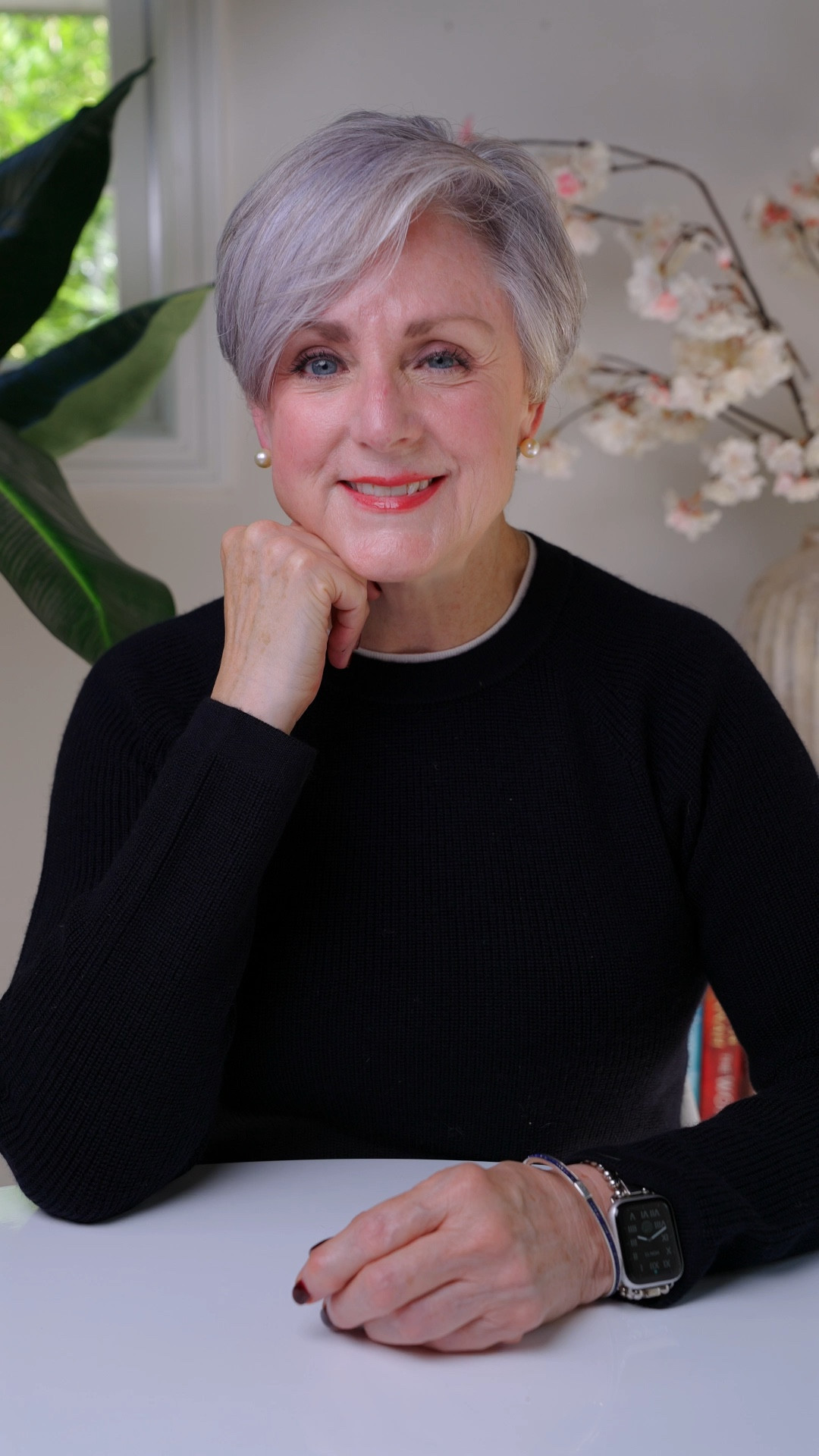 Makeup Monday 💄 featuring MERIT Beauty — because less really is more.

Quick, natural, and polished — this is classic beauty for real life.

Beth’s Beauty Tip: Focus on glow, not coverage. Skin looks better when it still looks like skin.

Minimalist Stick - Cava
Blush - Le Bonbon
Bronzer - Clay

#StyleAtACertainAge #MakeupMonday #ClassicNotBoring #Over50Beauty


#LTKOver40 #LTKFindsUnder50 #LTKBeauty