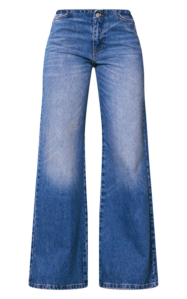 Mid Blue Wash Low Rise Wide Leg Jeans | Pretty Little Thing (Australia & New Zealand)
