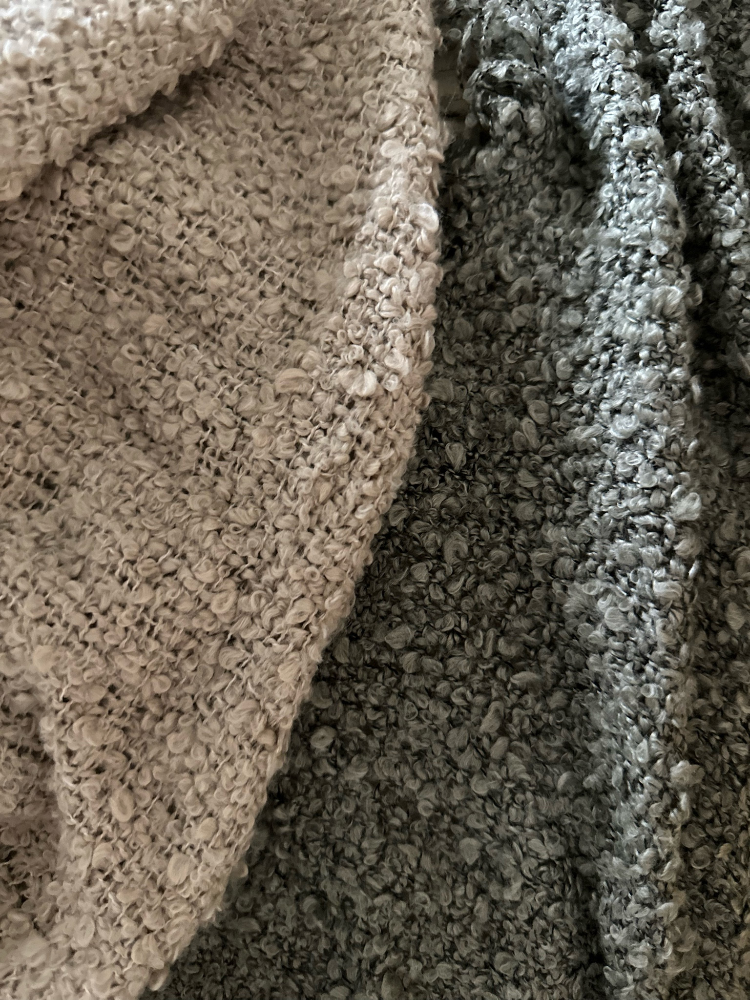 PERFECT THROW BLANKETS 🤍 only $10


#LTKhome #LTKU #LTKGiftGuide