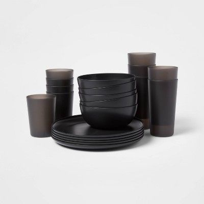 20pc Plastic Dinnerware Set - Room Essentials™ | Target