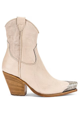 Brayden Western Boot in Bone | Revolve Clothing (Global)
