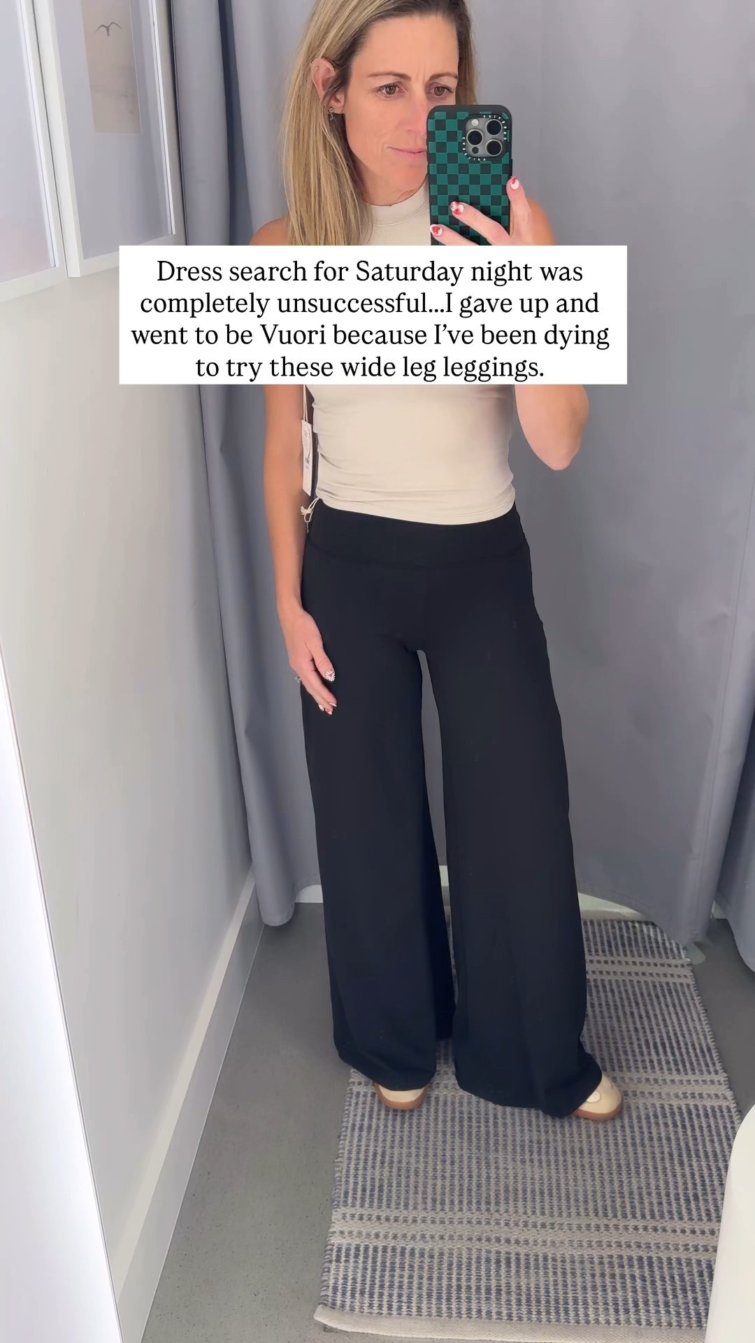 Been wanting to try on these wide leg leggings for a while. I’m also living this new crewneck tank. It’s so super soft and just hit stores.

#weekendoutfit #leggings #springoutfit

#LTKmomlife #LTKOver40 #LTKActive