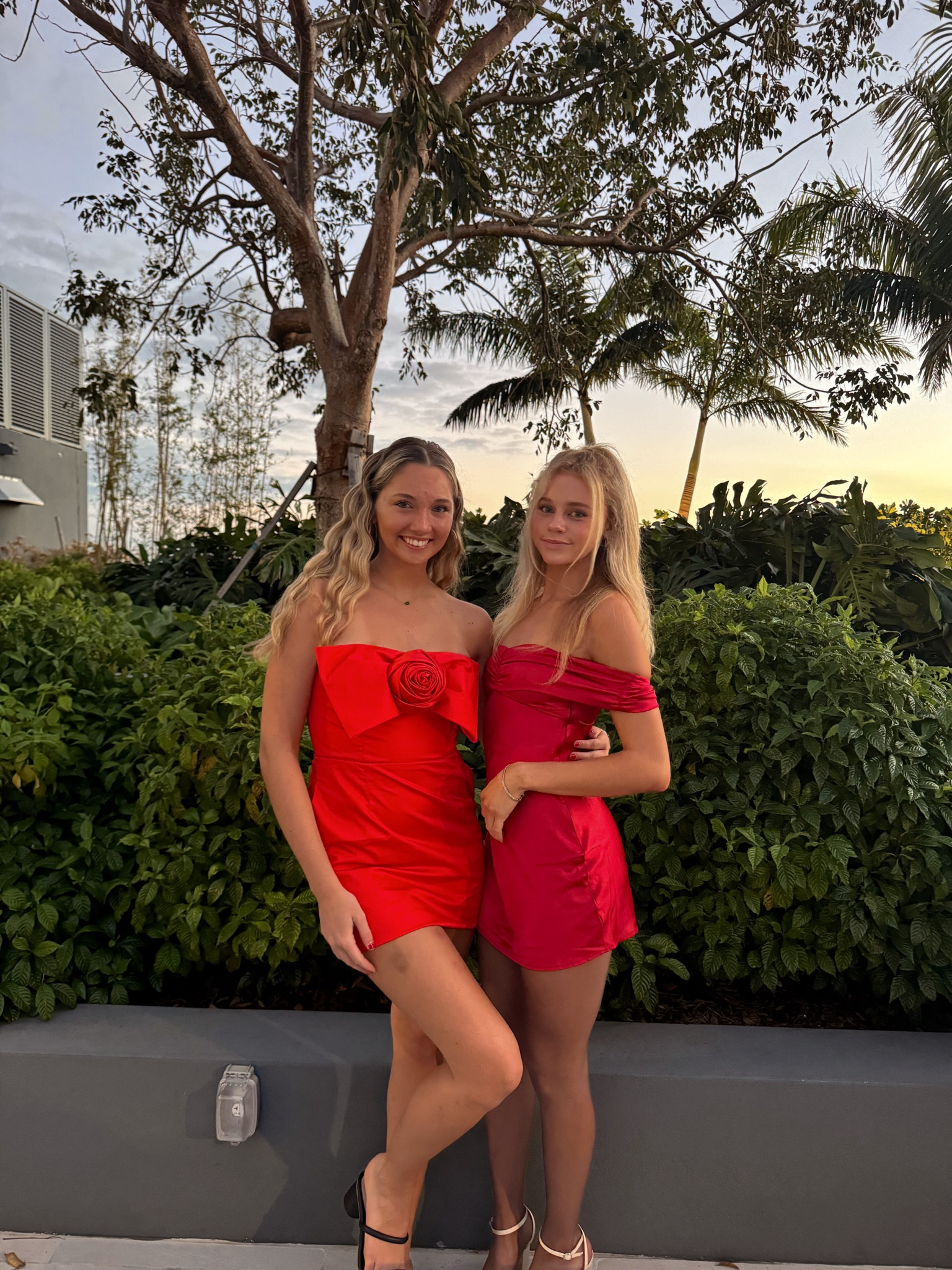 Red mini dresses

#LTKSeasonal #LTKstyletip #LTKparties
