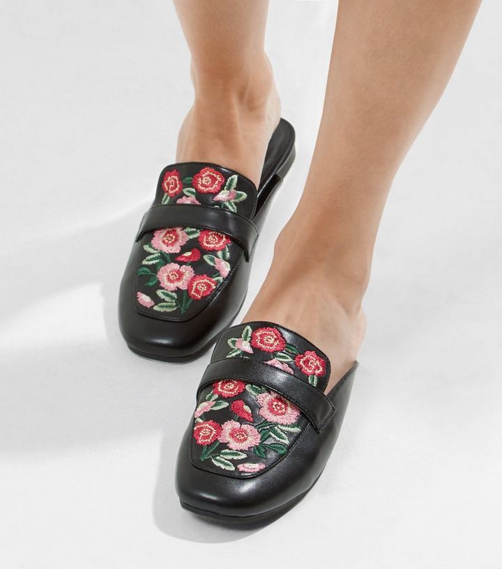 Black Floral Embroidered Mules | New Look DE
