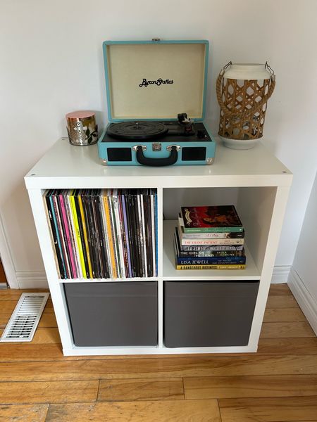 Check out these cube shelf I use for my vinyl records

Home, home decor, cube shelf, records, vinyls, record player, books, lamp, candle

#LTKSeasonal #LTKU #LTKhome