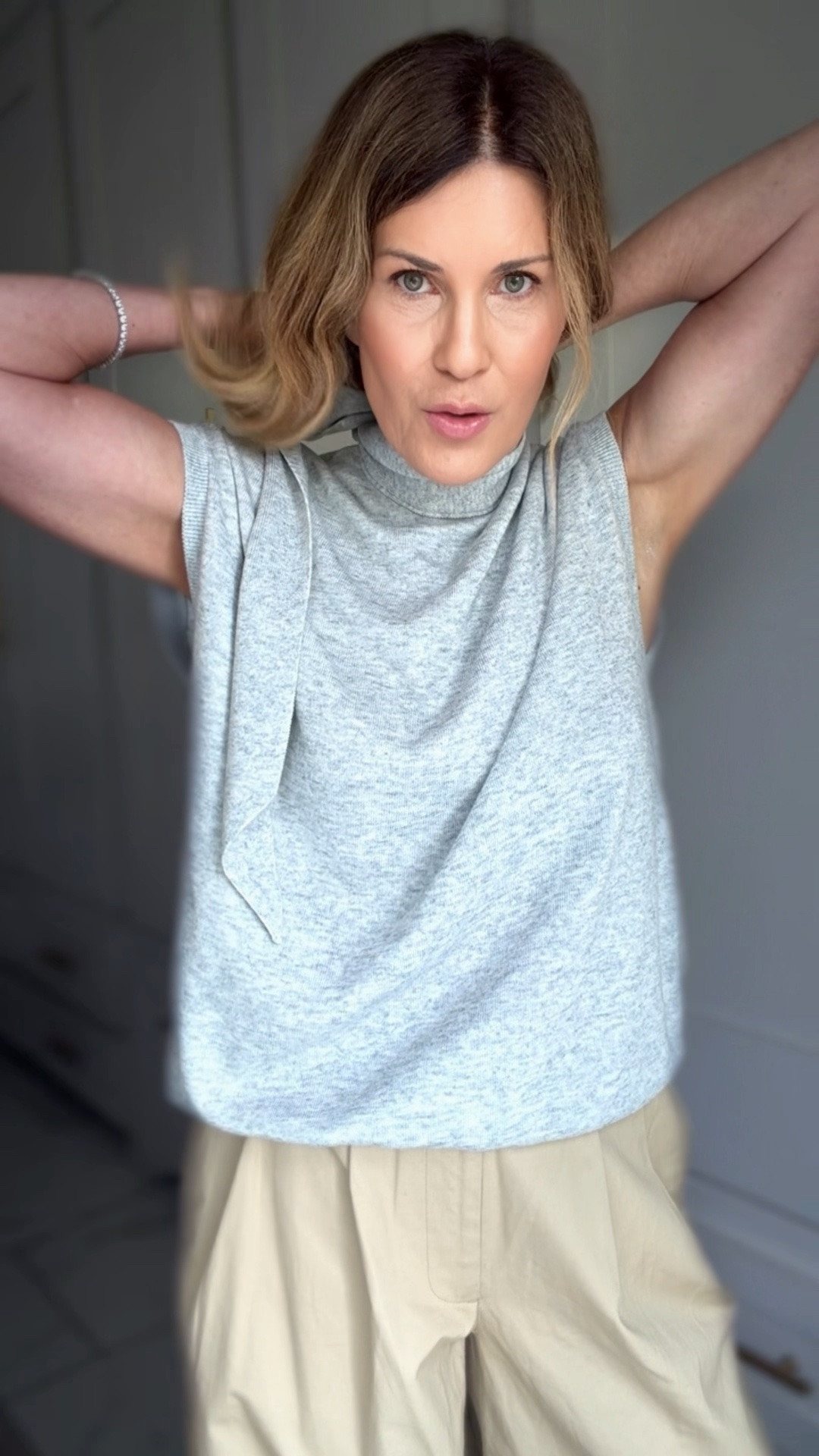 Love this sweater And all the versatile ways to tie the bow 
Wearing a size medium

#LTKOver40