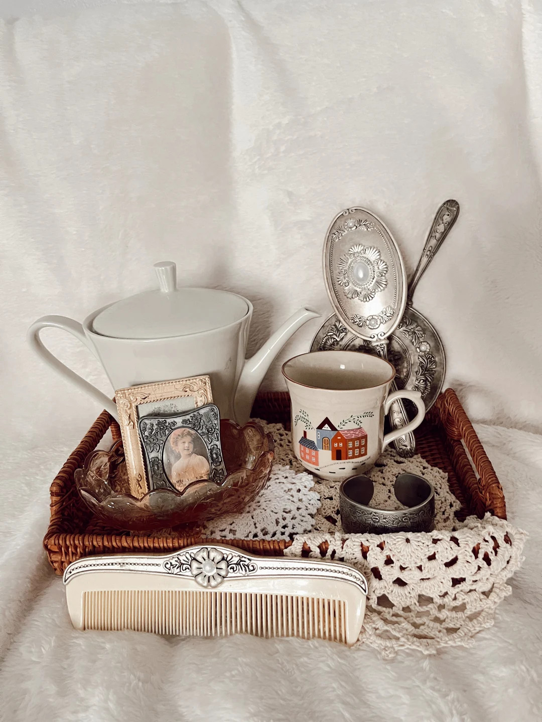 Thrifted Aesthetic Gift Boxes | Birthday Gift | Themed Boxes | Vintage | Unique Pieces | Academia... | Etsy (US)