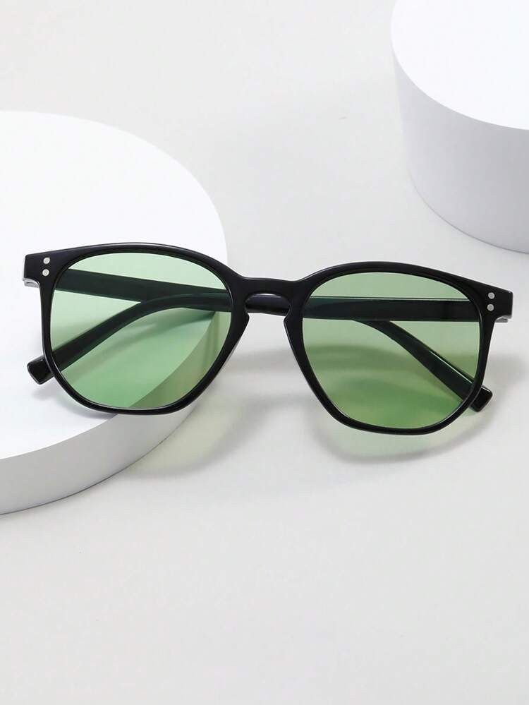 CA$5.20        
    (1000+)
        
      1pair Men Rivet Detail Fashion Glasses For Outdoor
   ... | SHEIN