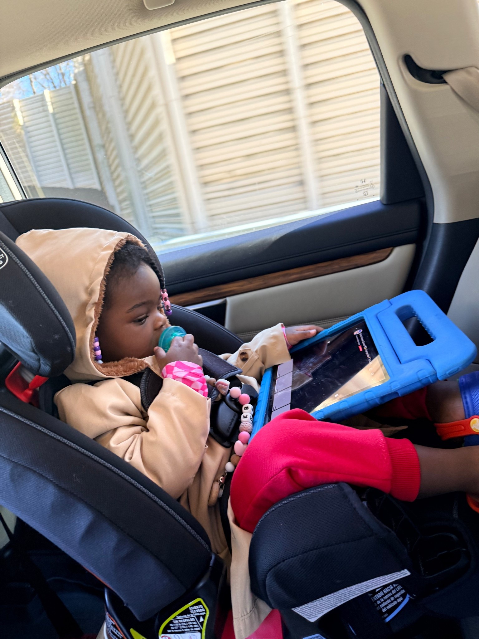 Toddler winter essentials ❄️✨
Cozy layers, warm jackets, comfy knits, and everyday pieces that keep your little one warm without sacrificing comfort.
I linked all my go-to toddler winter must-haves on LTK so you’re set for cold days and busy mornings.

#toddlerwinter #winteressentials #kidsmusthaves #cozykids #toddlerlife #LTKkids #LTKfinds #LTKsale #shoppingfavorites #onlineshopping #parentapproved #ShoppingWithPriiincesss #Atlantamom #AtlantaCreator #Atlantacontentcreators

#LTKKids #LTKBaby #LTKSaleAlert