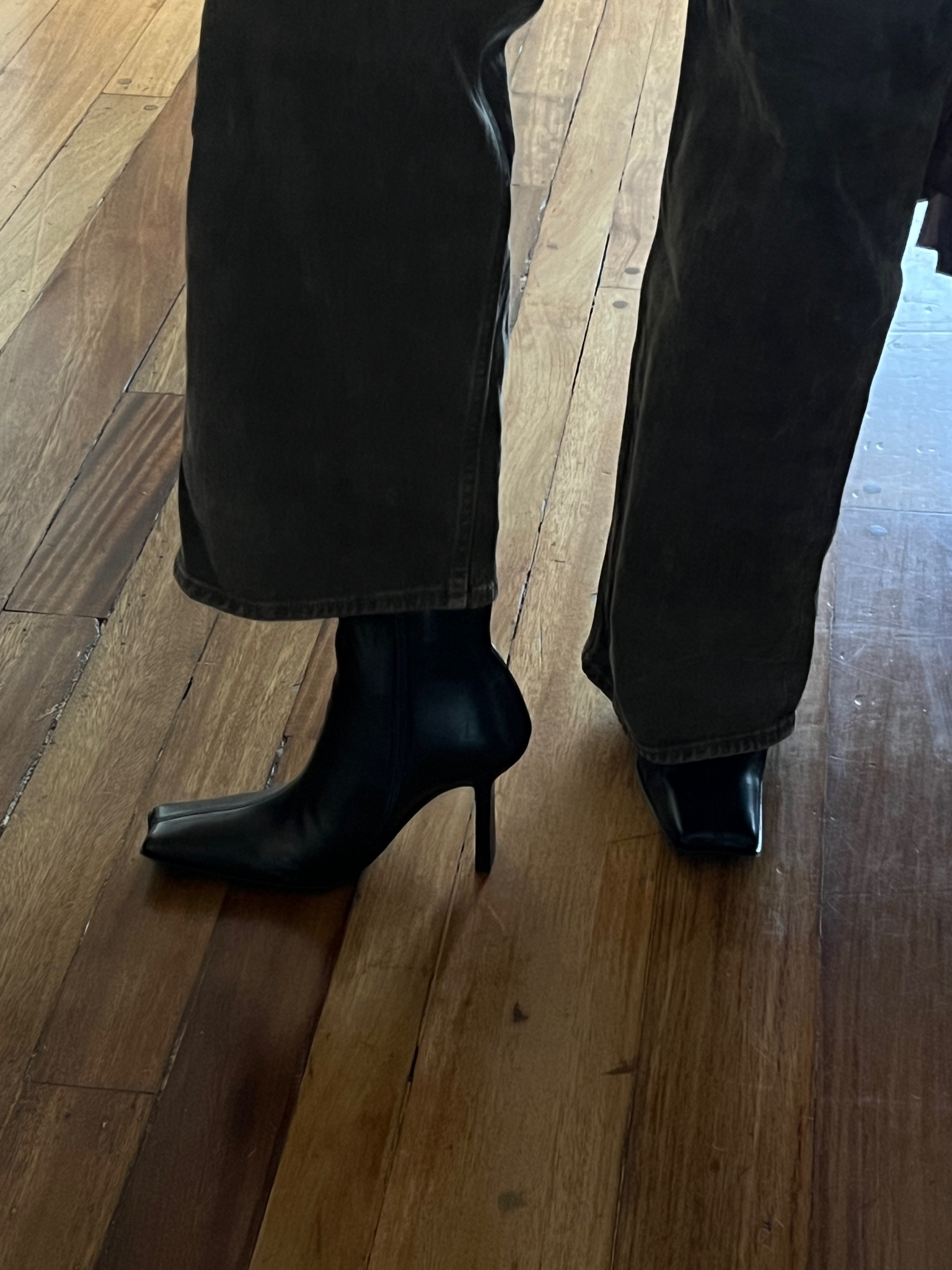 The best fall boots

#LTKGiftGuide #LTKHoliday #LTKSeasonal