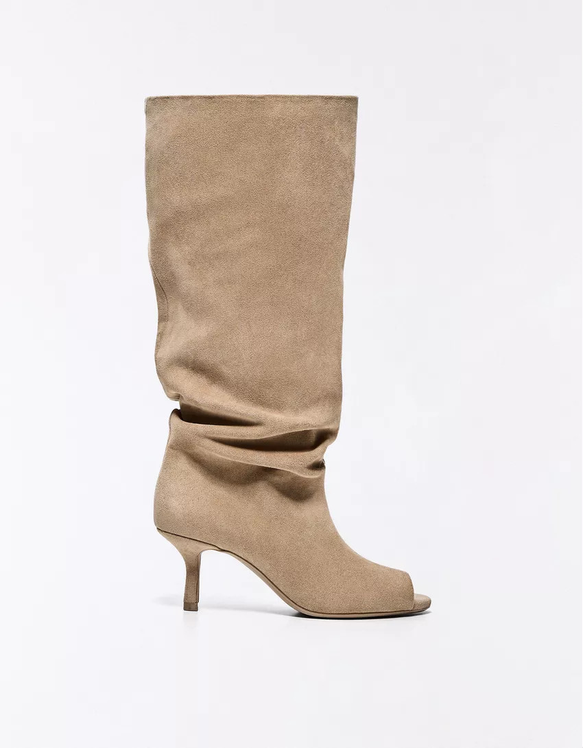 Open kitten-heel boots | Bershka RewardStyle US