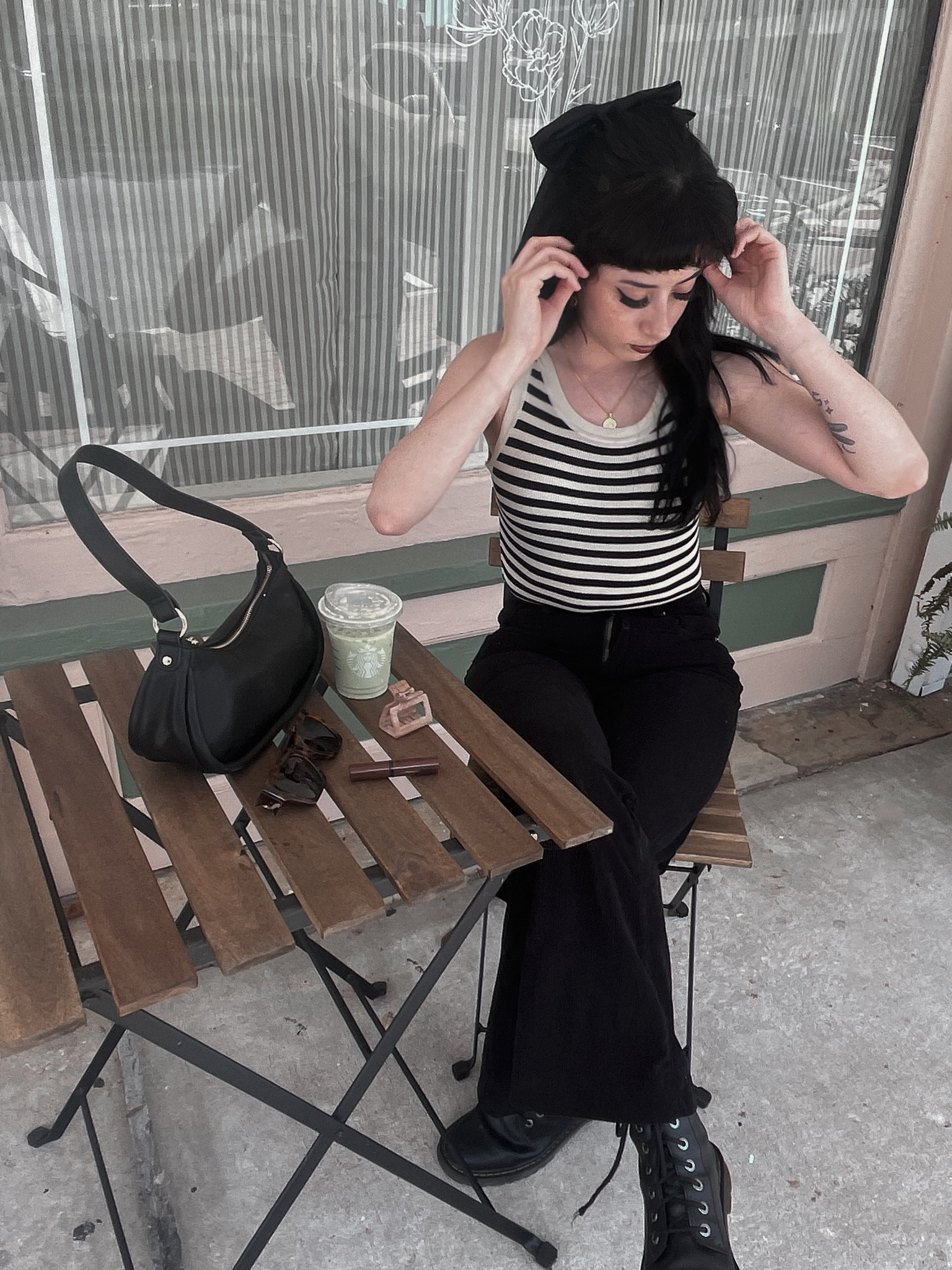 chic fall transitional outfit 🖤🍂

#falloutfit #falltransitionaloutfit #chicoutfit


#LTKStyleTip #LTKWorkwear #LTKSeasonal