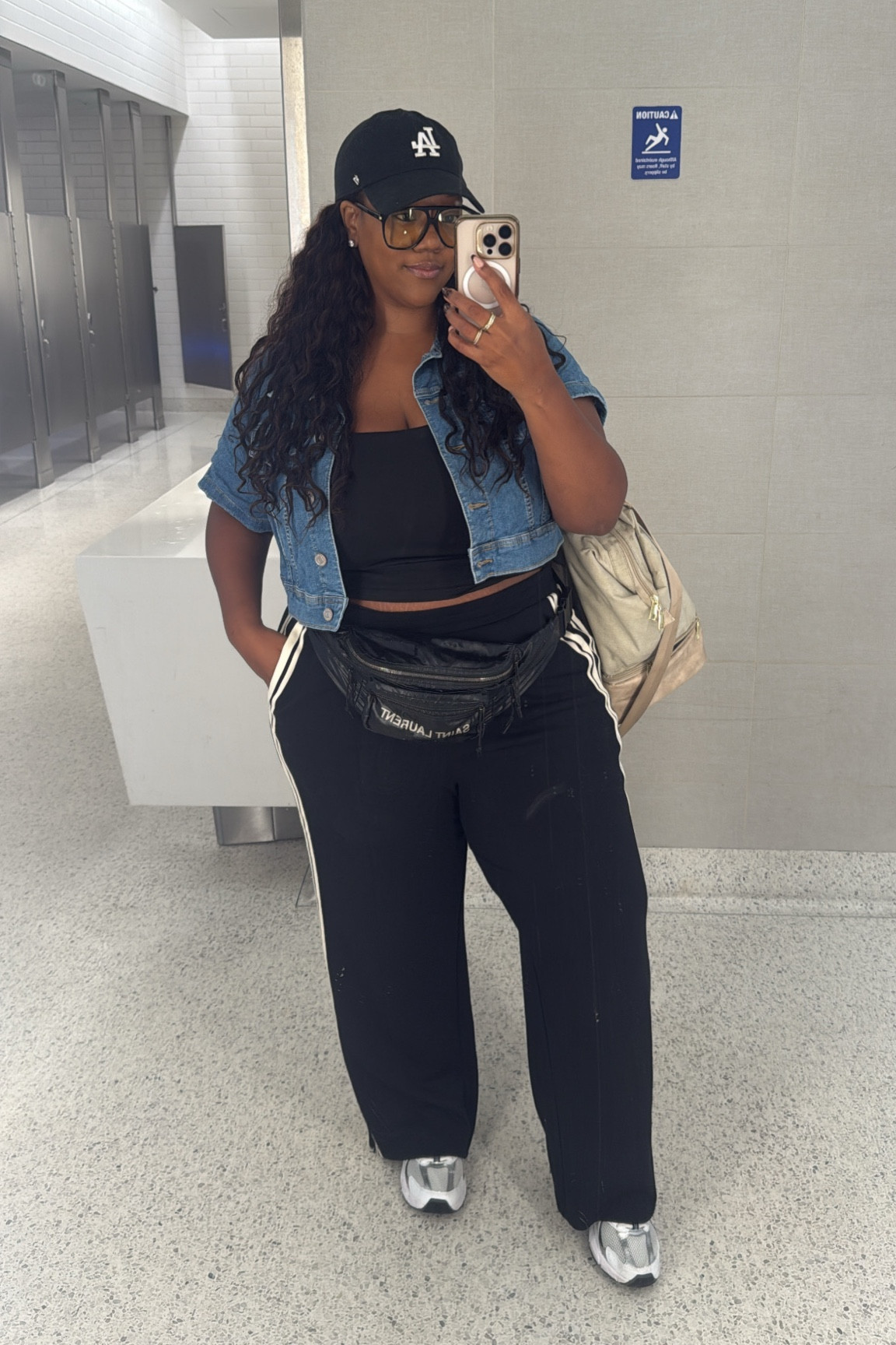 Plus size airport outfitt

#LTKPlusSize #LTKStyleTip