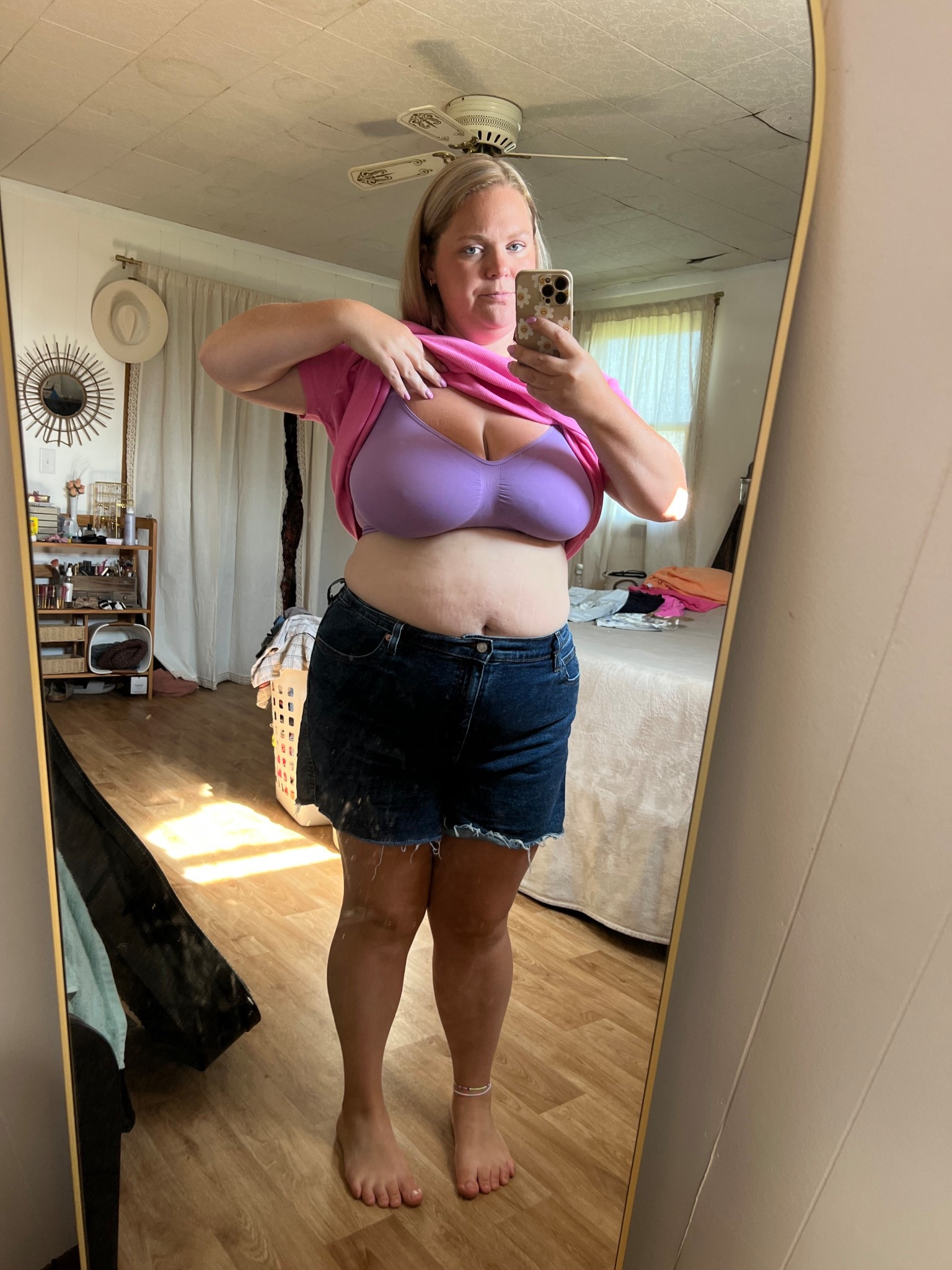 I got these bras for an everyday bra without underwire. They don’t have alot of support but they have some (enough for me) and I love how comfy they are! I did a large and an xl in them and they both fit me well! I’m a 38/40 around and a g cup size. 