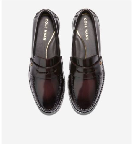 Burgundy loafers for fall - the perfect neutral alternative to classic black

#LTKtravel #LTKshoecrush #LTKworkwear