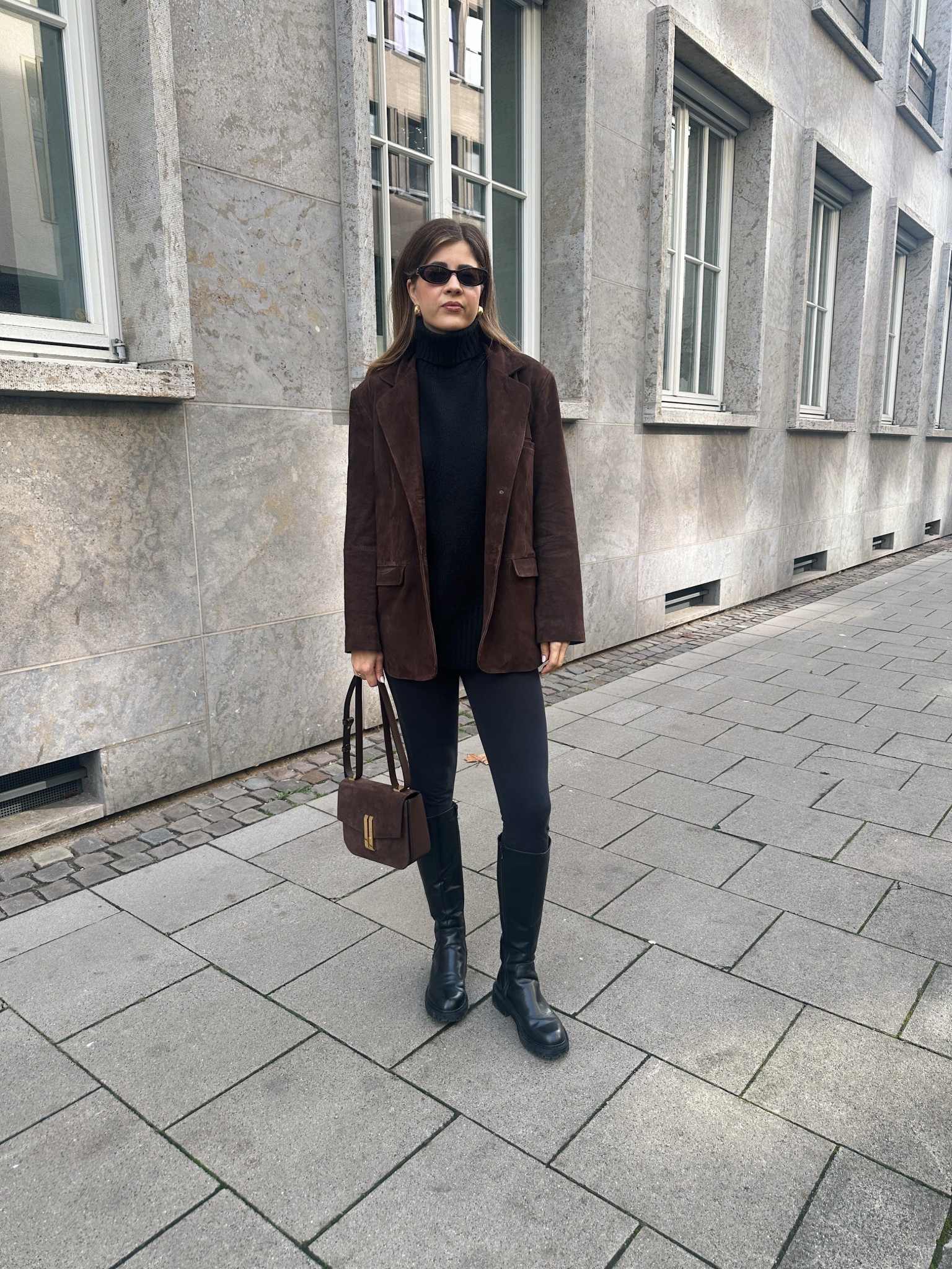 Brown & Black autumn look 

#LTKeurope #LTKautumn #LTKstyletip