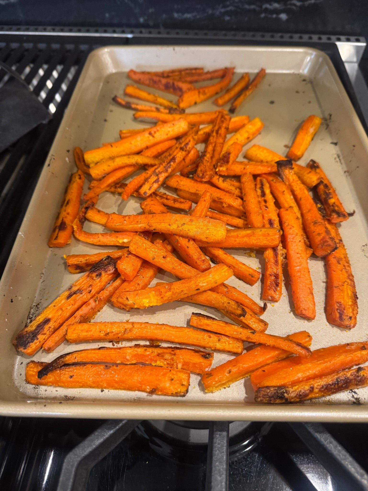 I’ve been super impressed with that figmint baking sheets from target. They’re super high quality for the price! And if you haven’t made baked carrot fries, this is your sign! 

#LTKfitnessgoals #LTKfoodie #LTKHome
