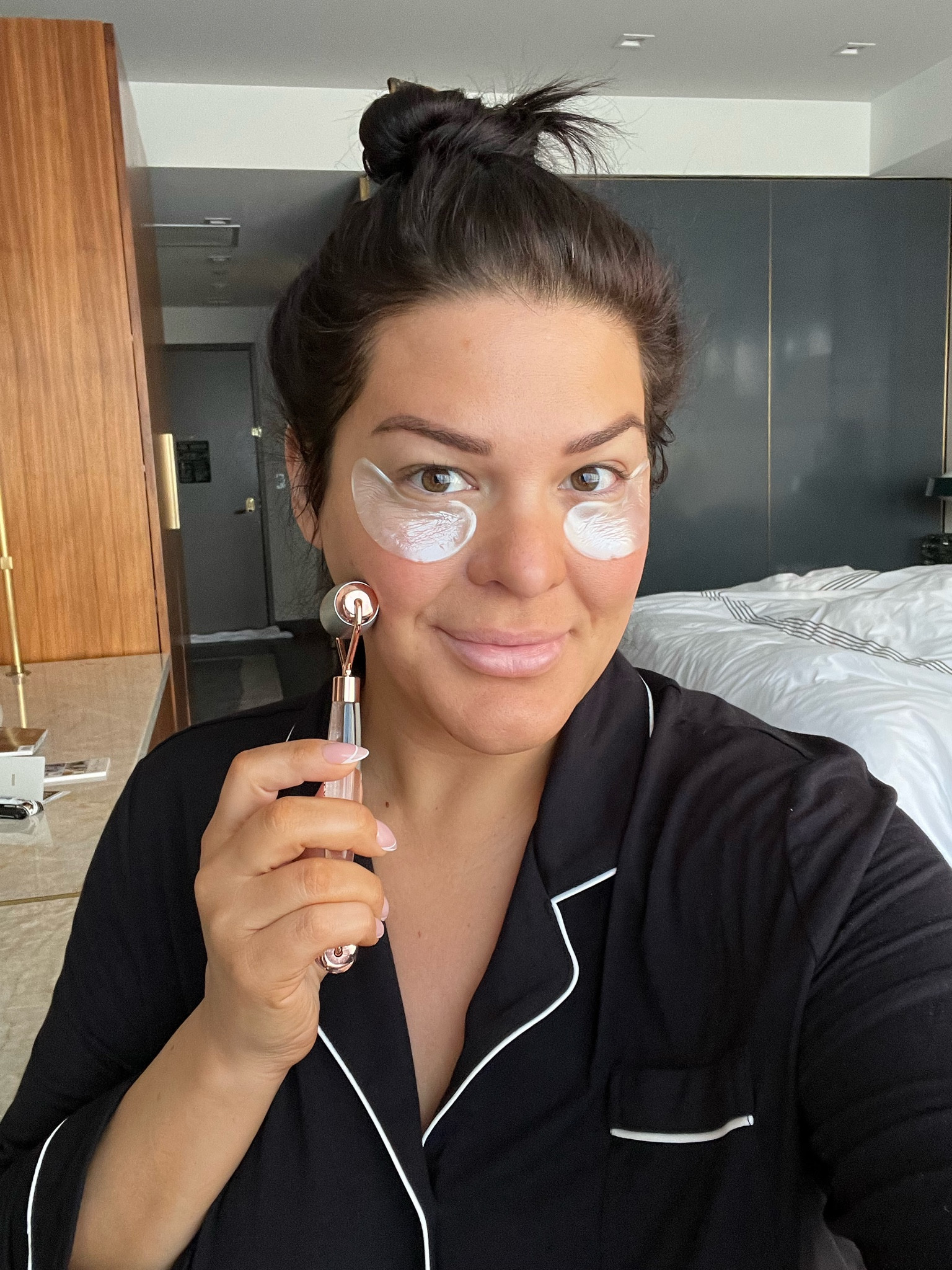 Doing a little morning skin prep for LTKCon and so excited to meet everyone today! Here’s all my conference essentials 

#LTKCon #LTKbeauty #LTKfindsunder50