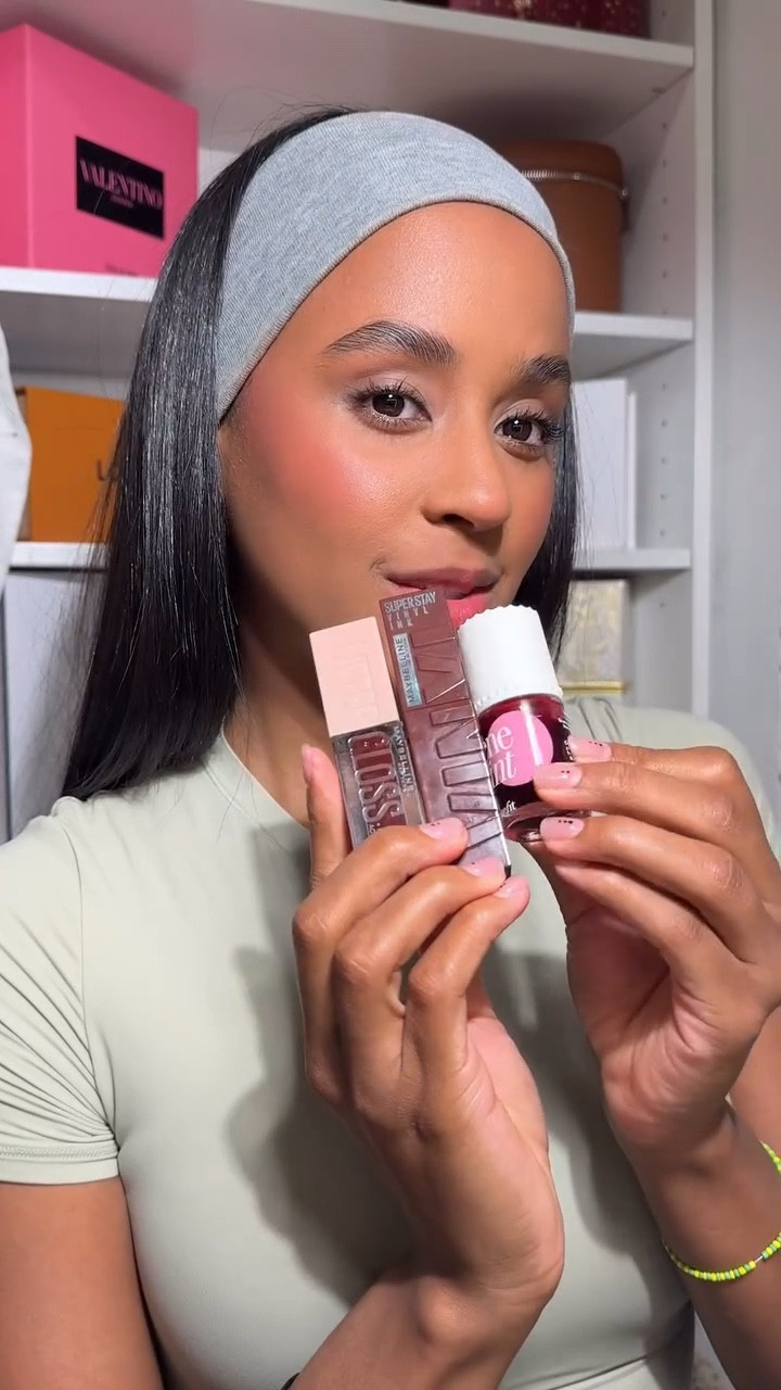 Maybelline + Benefit = combo que no falla.🤎
•
•
•
#maybelline #benefitcosmetics #makeupcombo #beautyreels #grwm #latinasenmakeup #drugstoremakeup