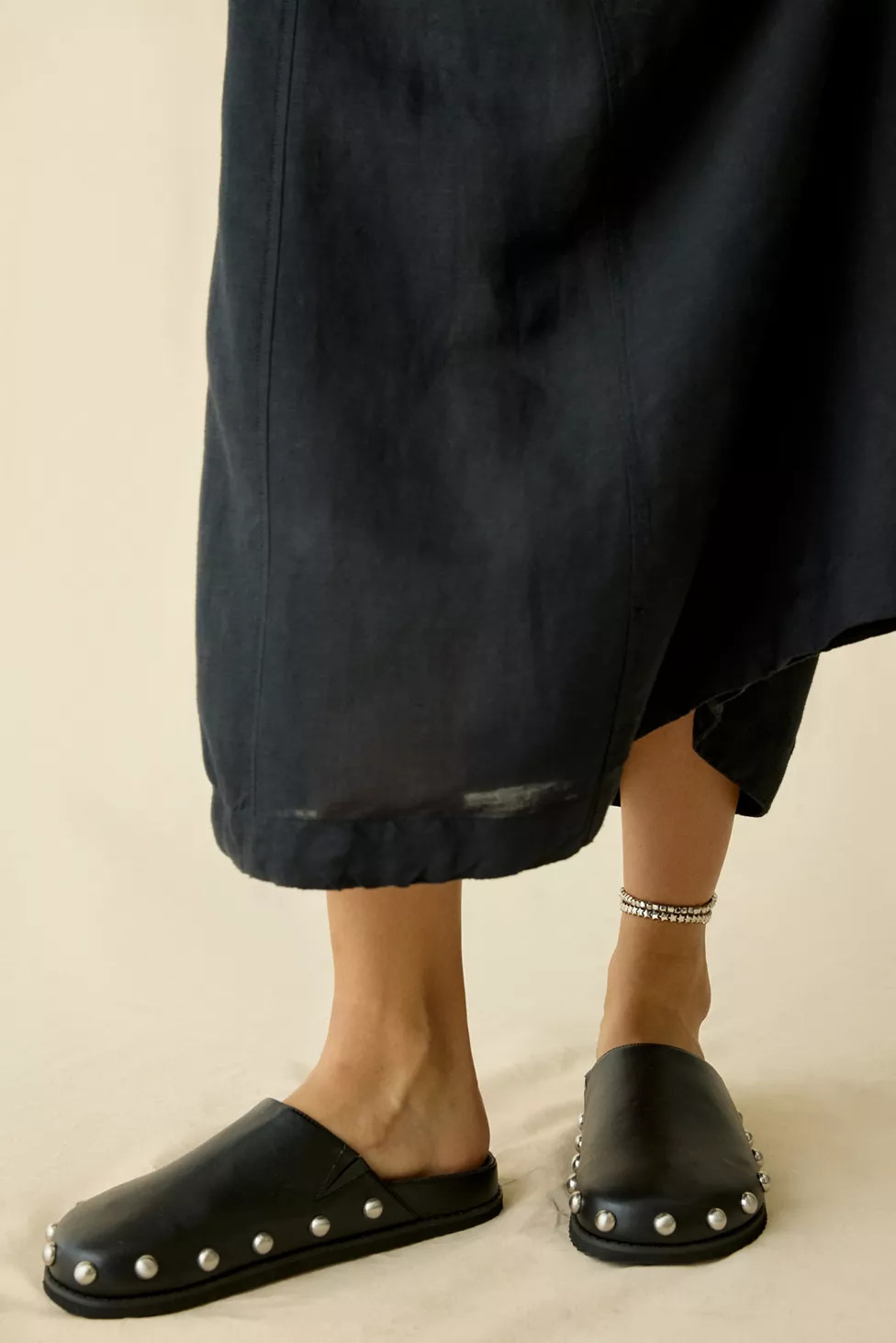 UO Baxter Studded Clogs | Urban Outfitters (US and RoW)