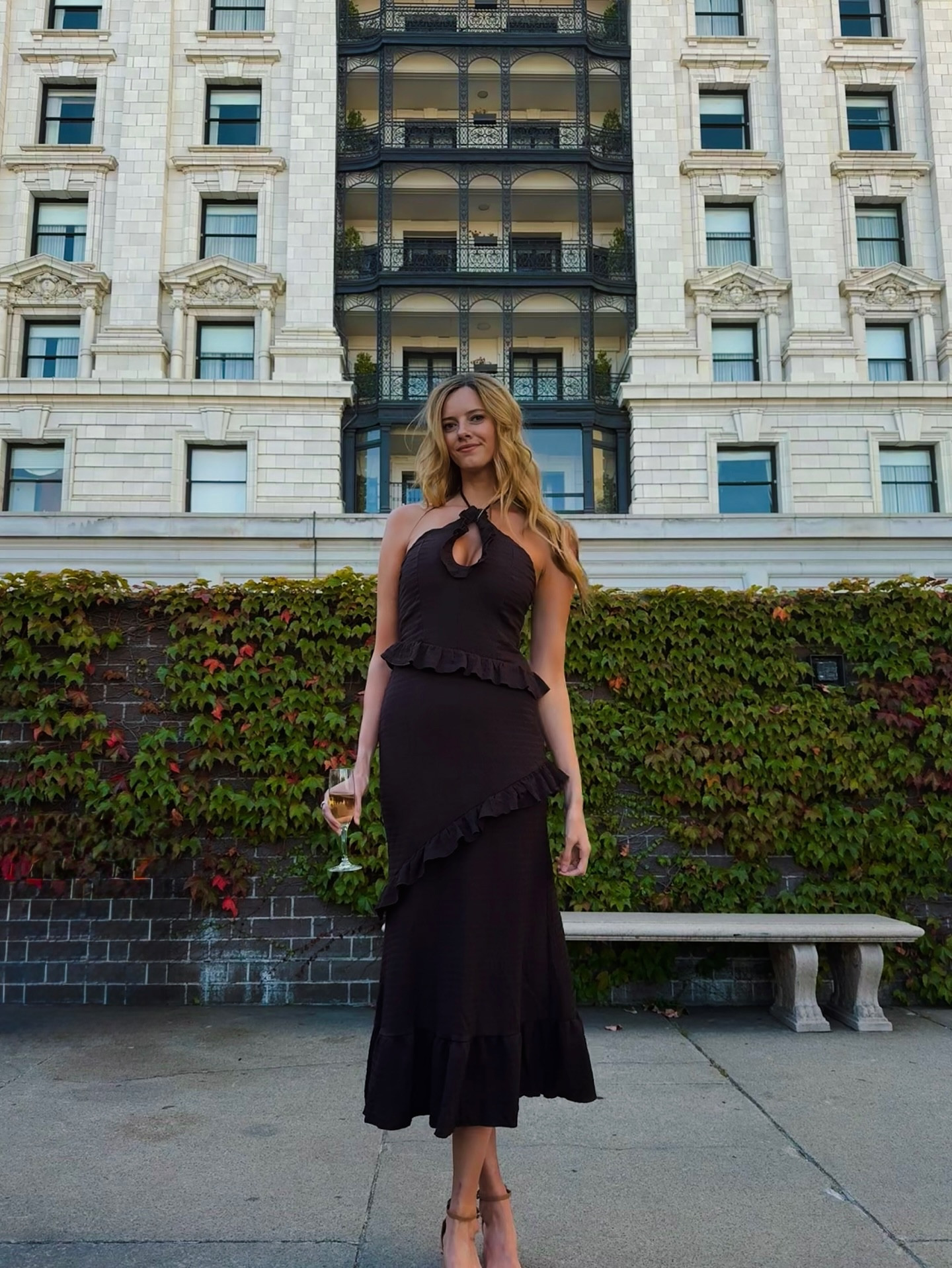 Dress size: Medium (should’ve sized down because runs bigger!)

#tallwomenfashion #tallgirlfashion #tallgirl #fallweddings

#LTKTall