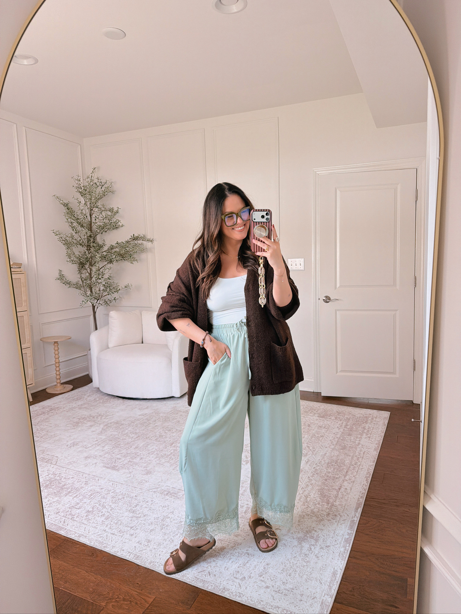 wearing an XL in the bottoms, large in the top 

 #LTKSeasonal #LTKMidsize