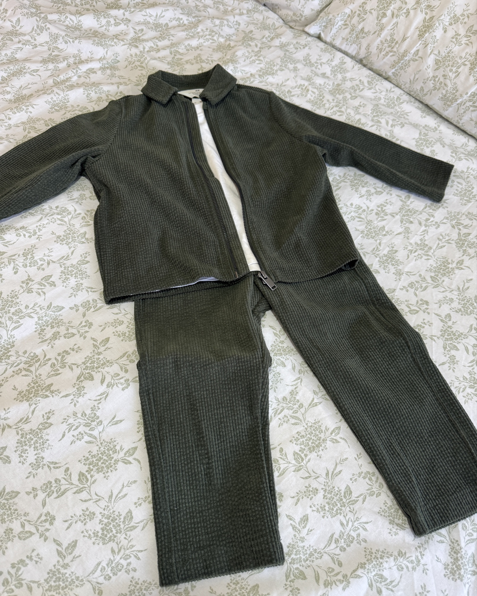 Stunning coord jacket & trousers. Beautiful material. Looks & feels expensive.  

#LTKwinter #LTKkids #LTKuk